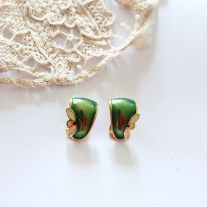 Boucles d'oreille clips vintage vert à fleur blanche la friperie vintage 25