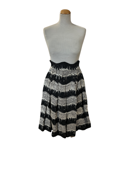 Jupe vintage noire écrue à motifs