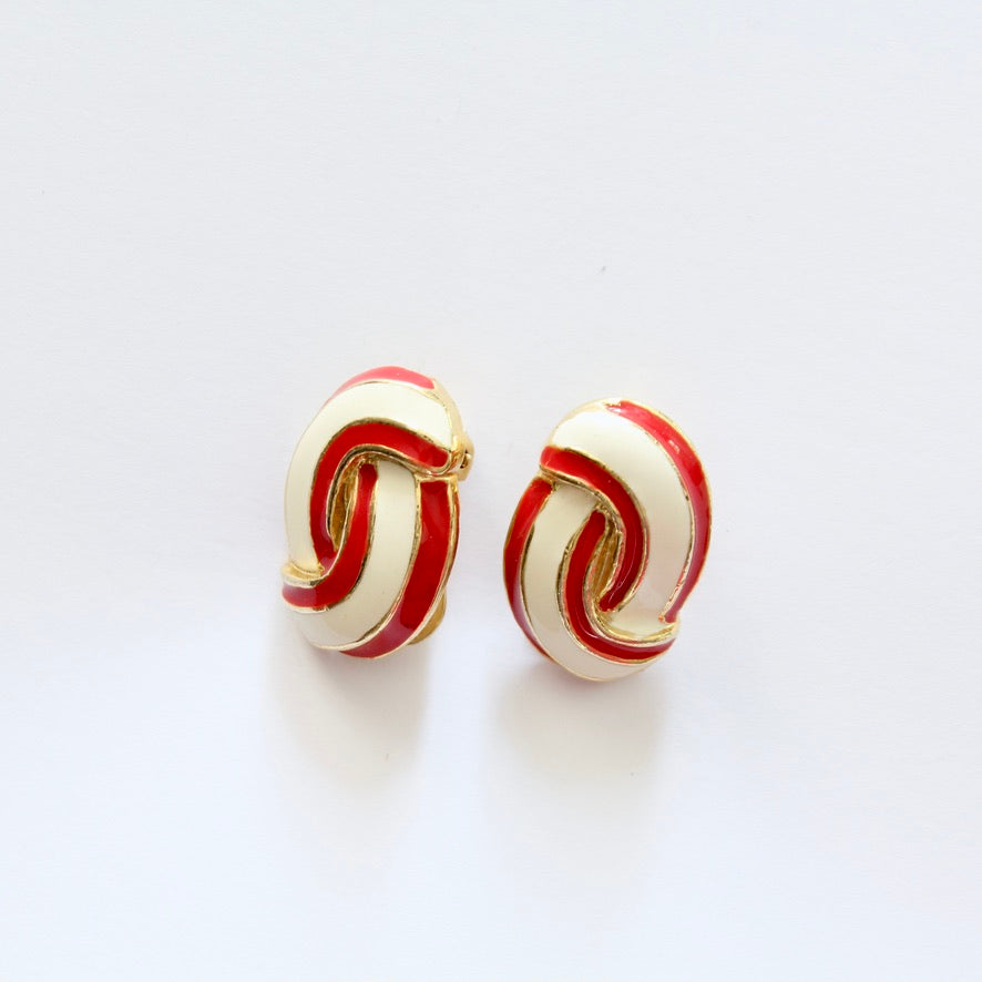 Boucles d'oreille clips vintage années 80 émaillé rouge et blanche la friperie vintage 25