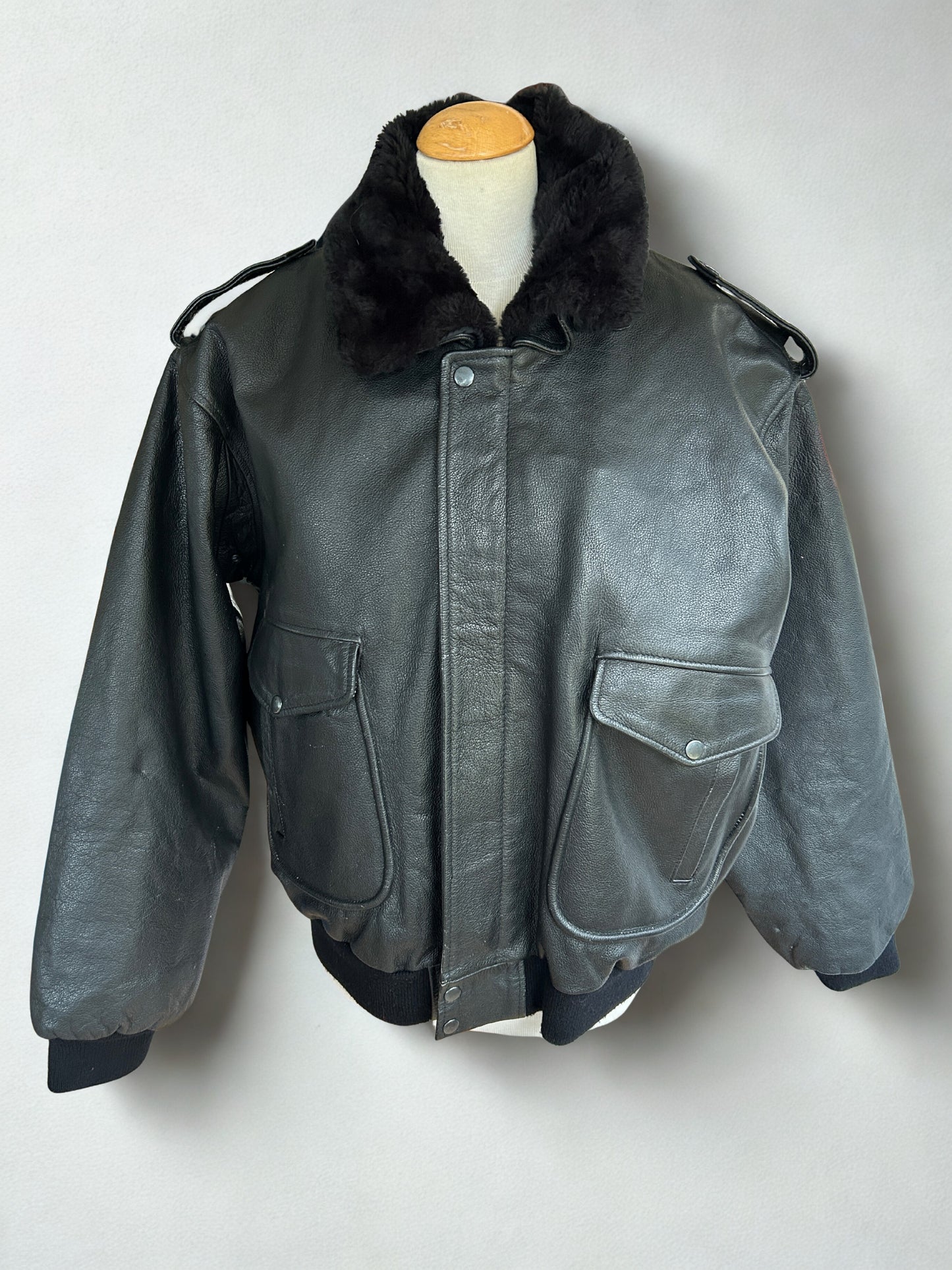 Blouson aviateur vintage cuir noir doublure amovible