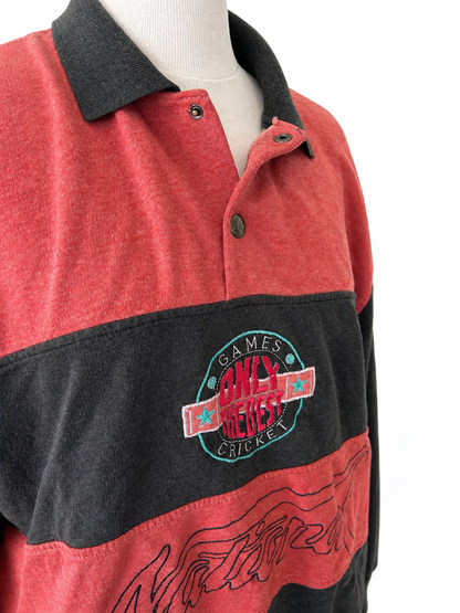 Sweat short vintage rouge noir brodé
