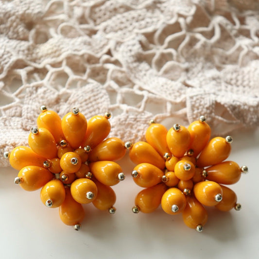 Boucles d'oreille vintage à clips fleurs 70's orange la friperie vintage 25