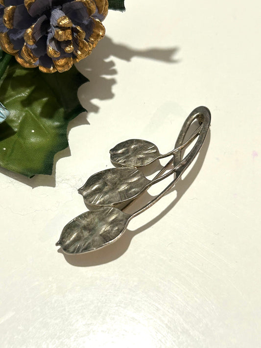 Broche feuilles argentées Mathieu Nancy 99 la friperie vintage 25