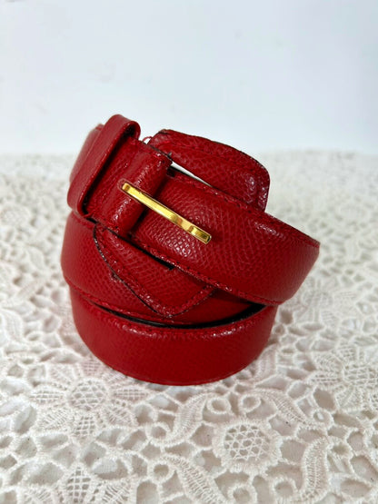 Ceinture vintage cuir rouge fabriqué en France boucle 70'