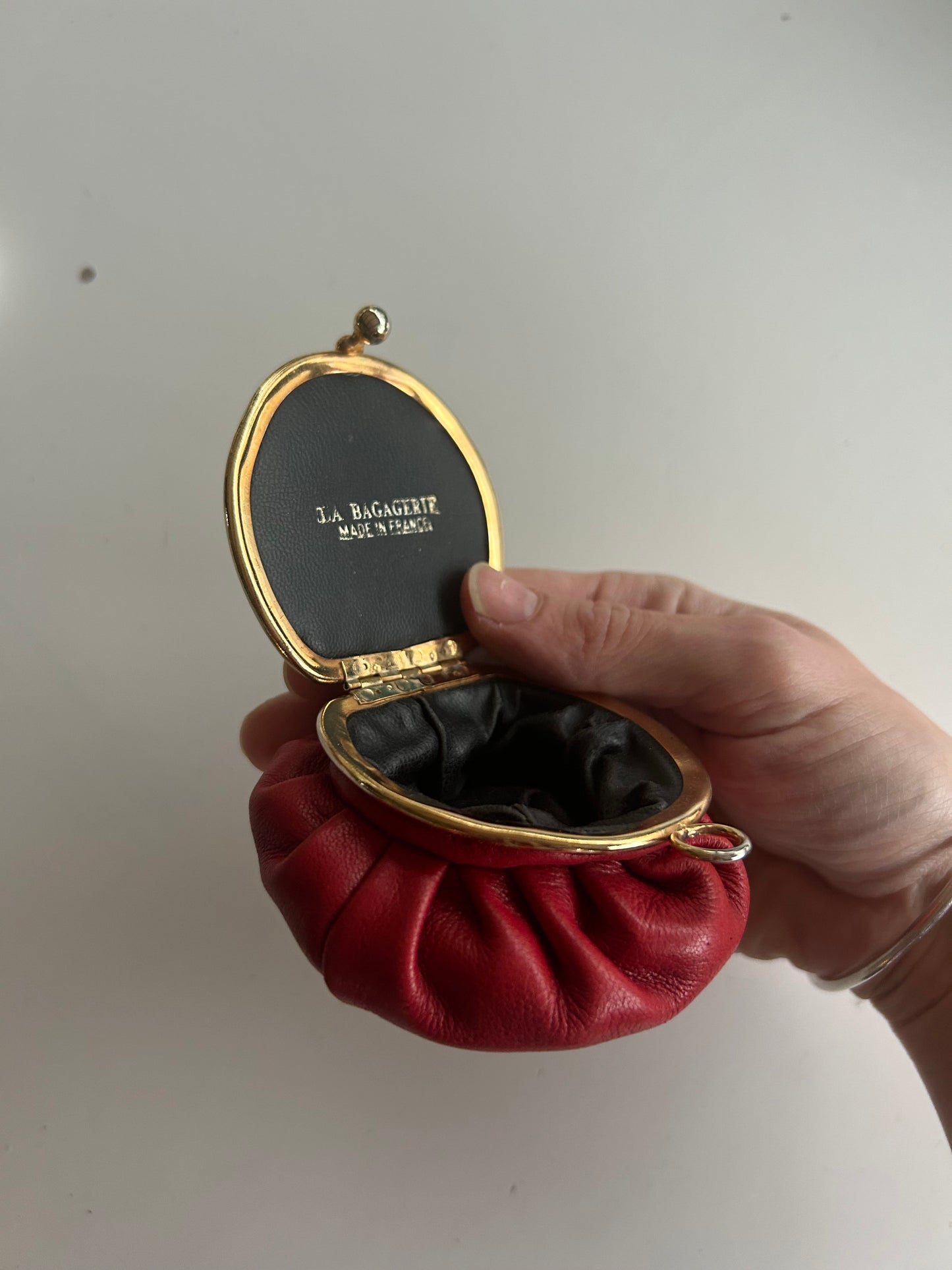 Porte monnaie vintage cuir rouge la friperie vintage 25