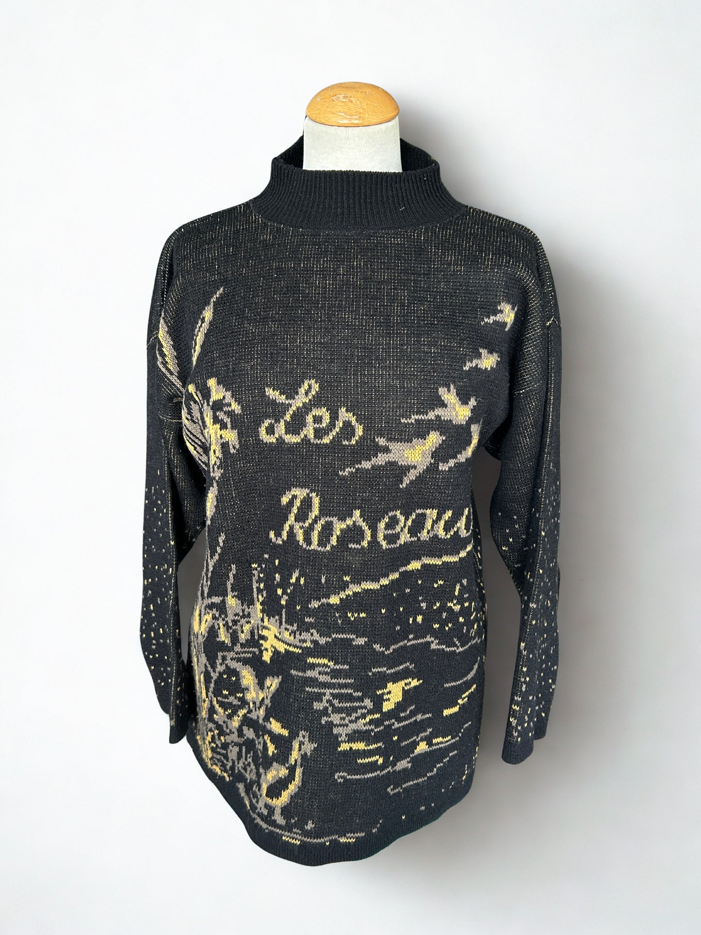 Pull vintage col montant motif oiseaux