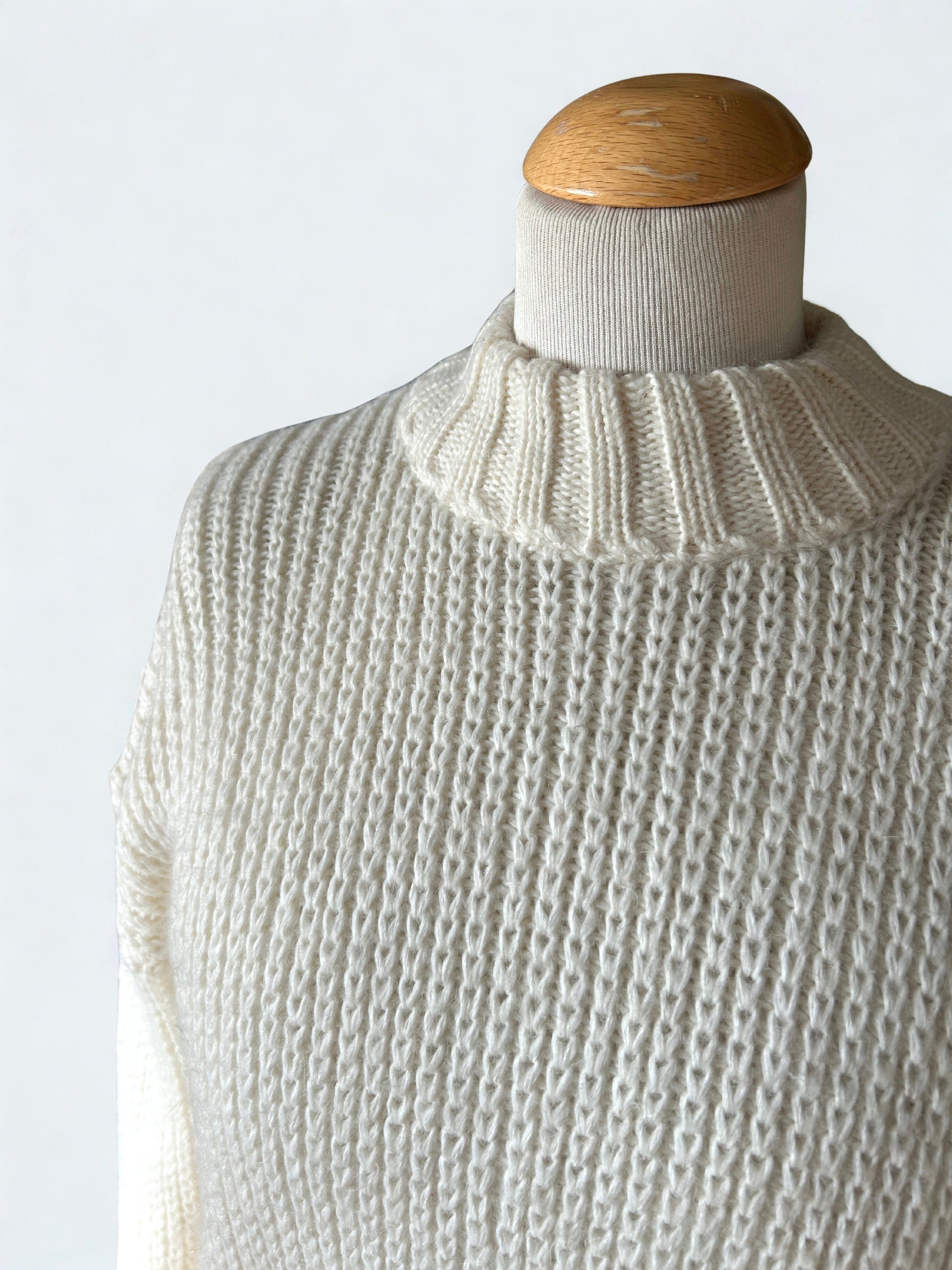 Pull écru col montant vintage laine la friperie vintage 25