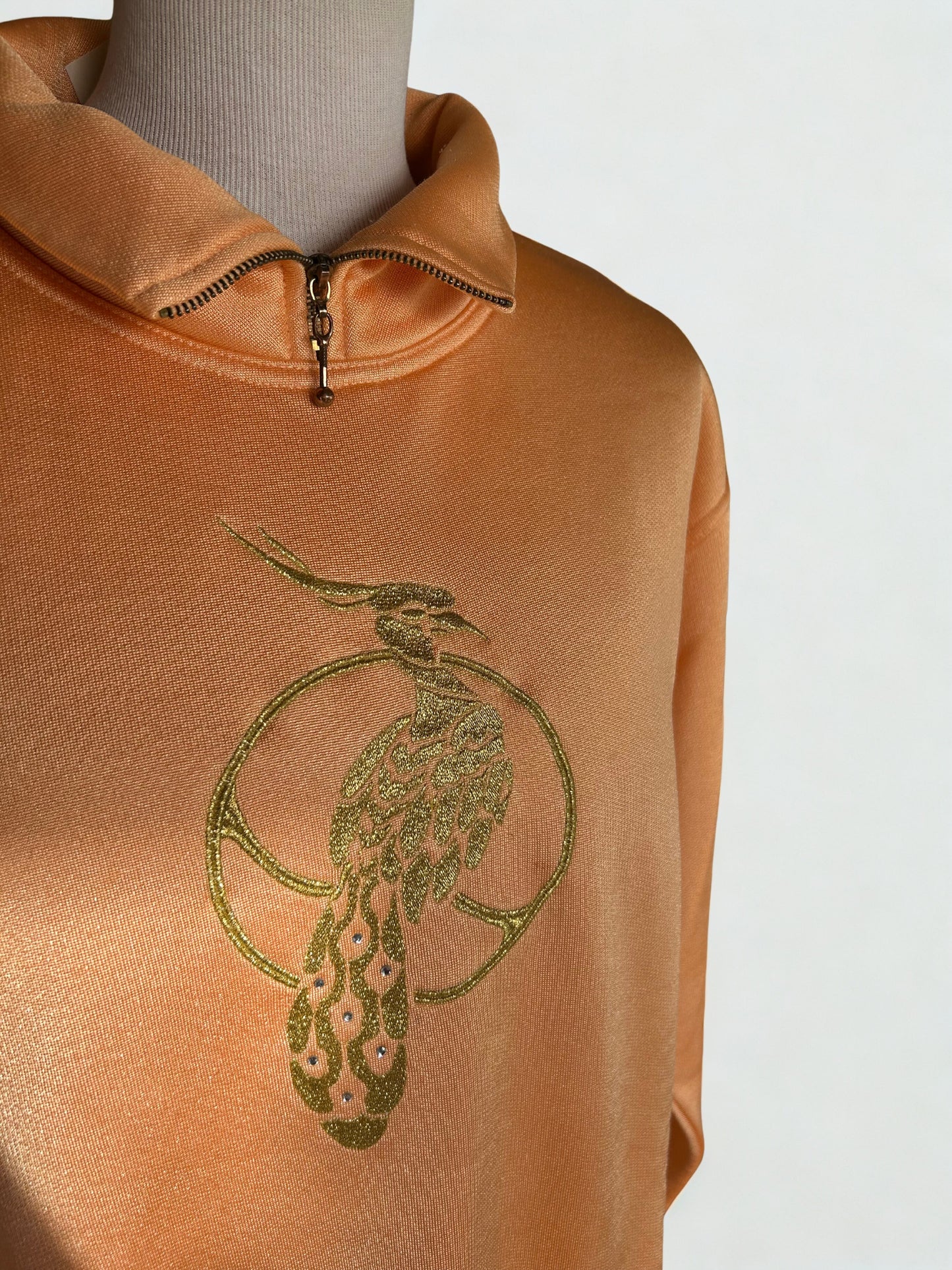 Sweat vintage broderie paon - friperie vintage la friperie vintage 25