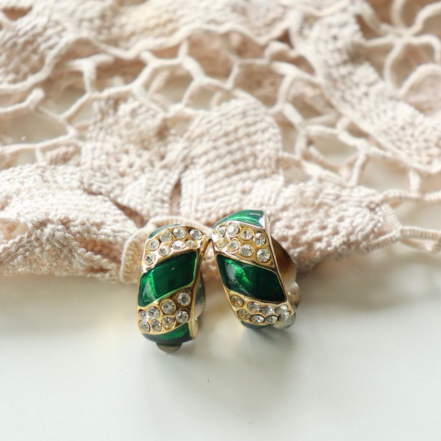 Boucles d'oreille clips vintage demi anneau vert et or la friperie vintage 25