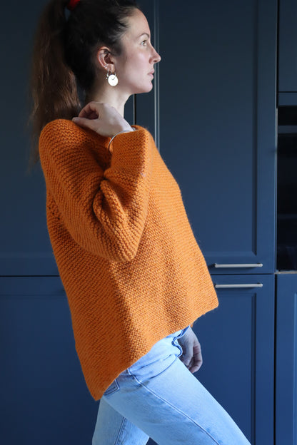 Pull orange fait main ouverture dos la friperie vintage 25