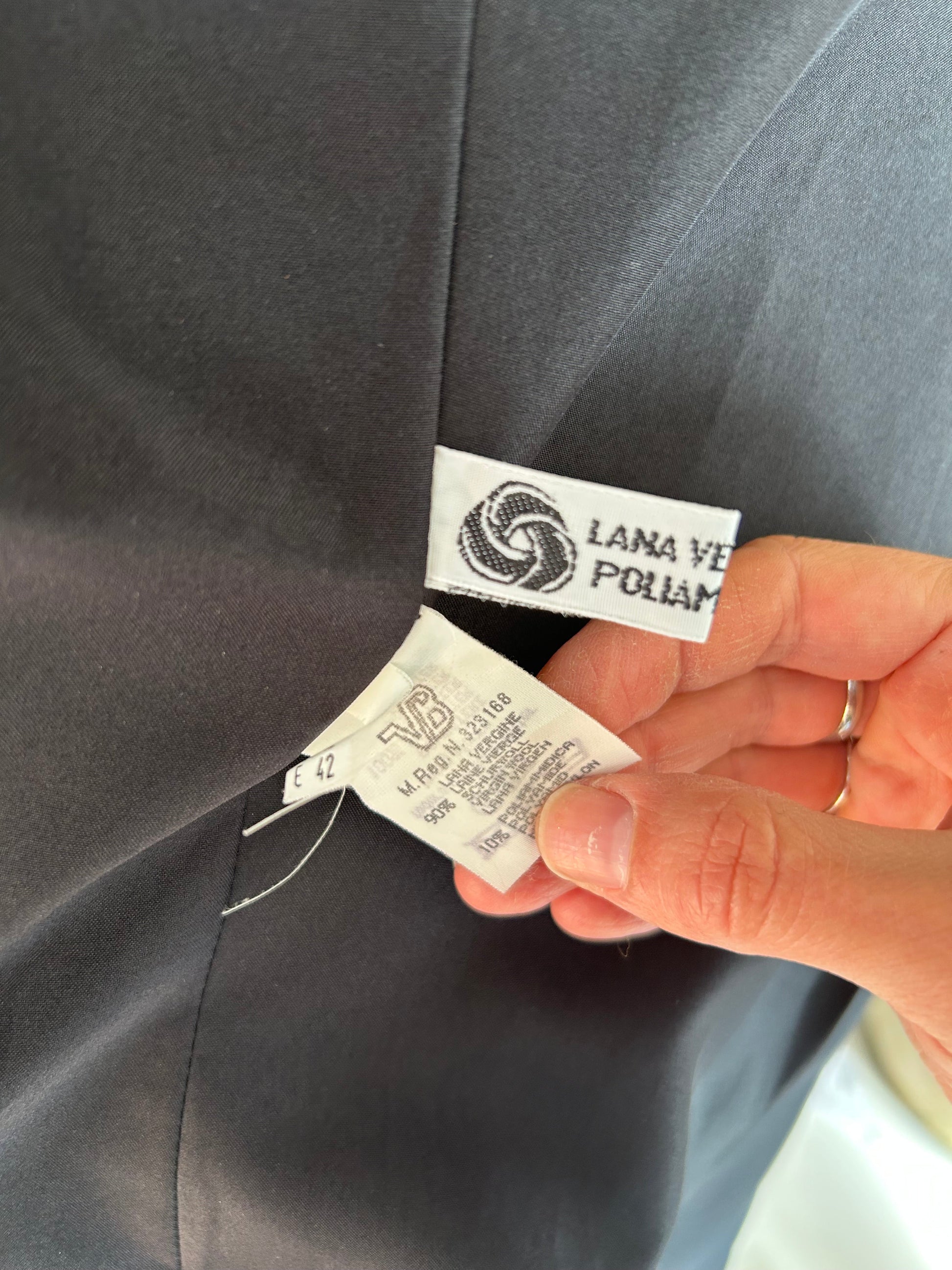 Veste blazer vintage noire laine la friperie vintage 25