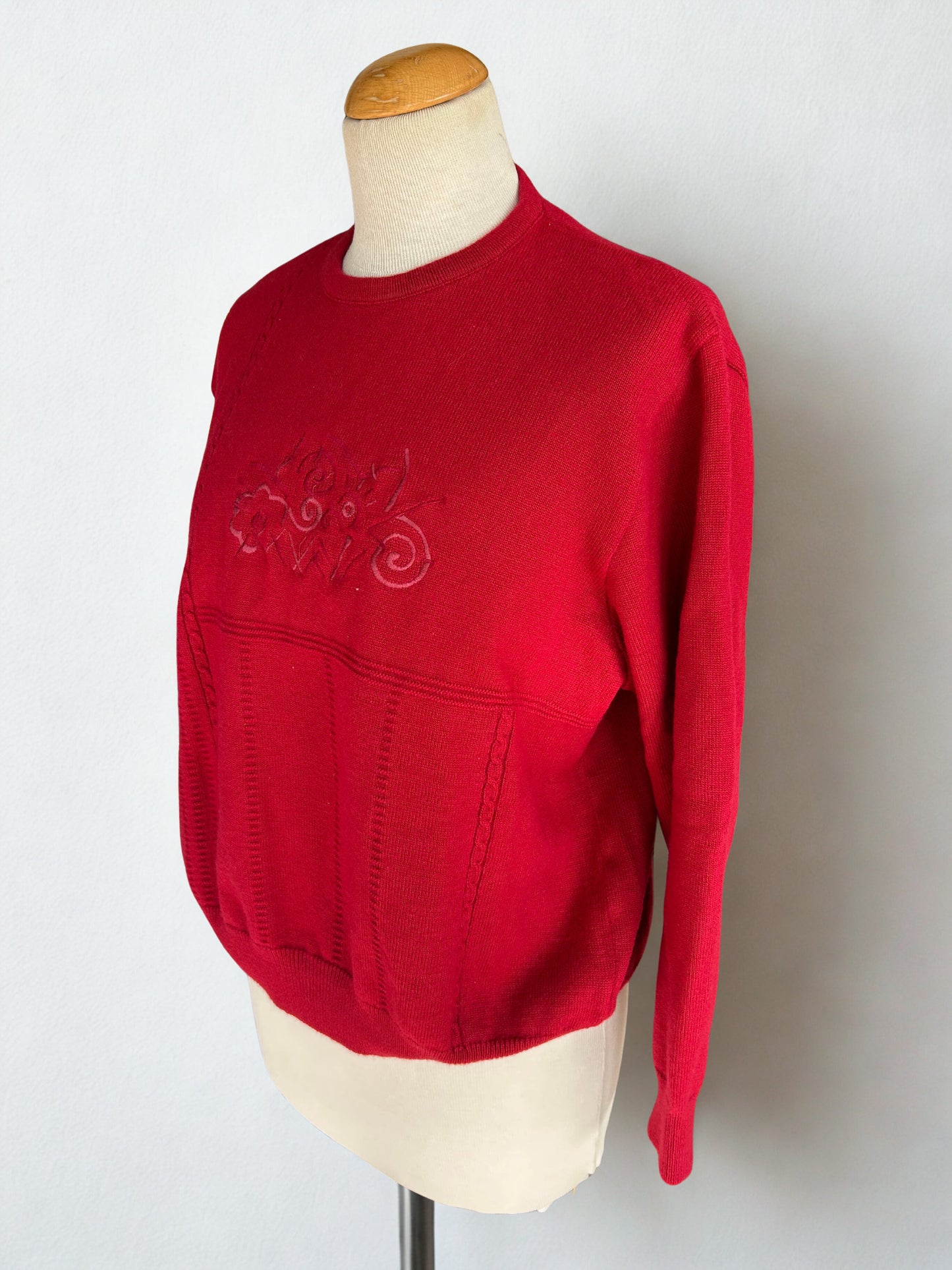 Pull vintage rouge laine brodé la friperie vintage 25