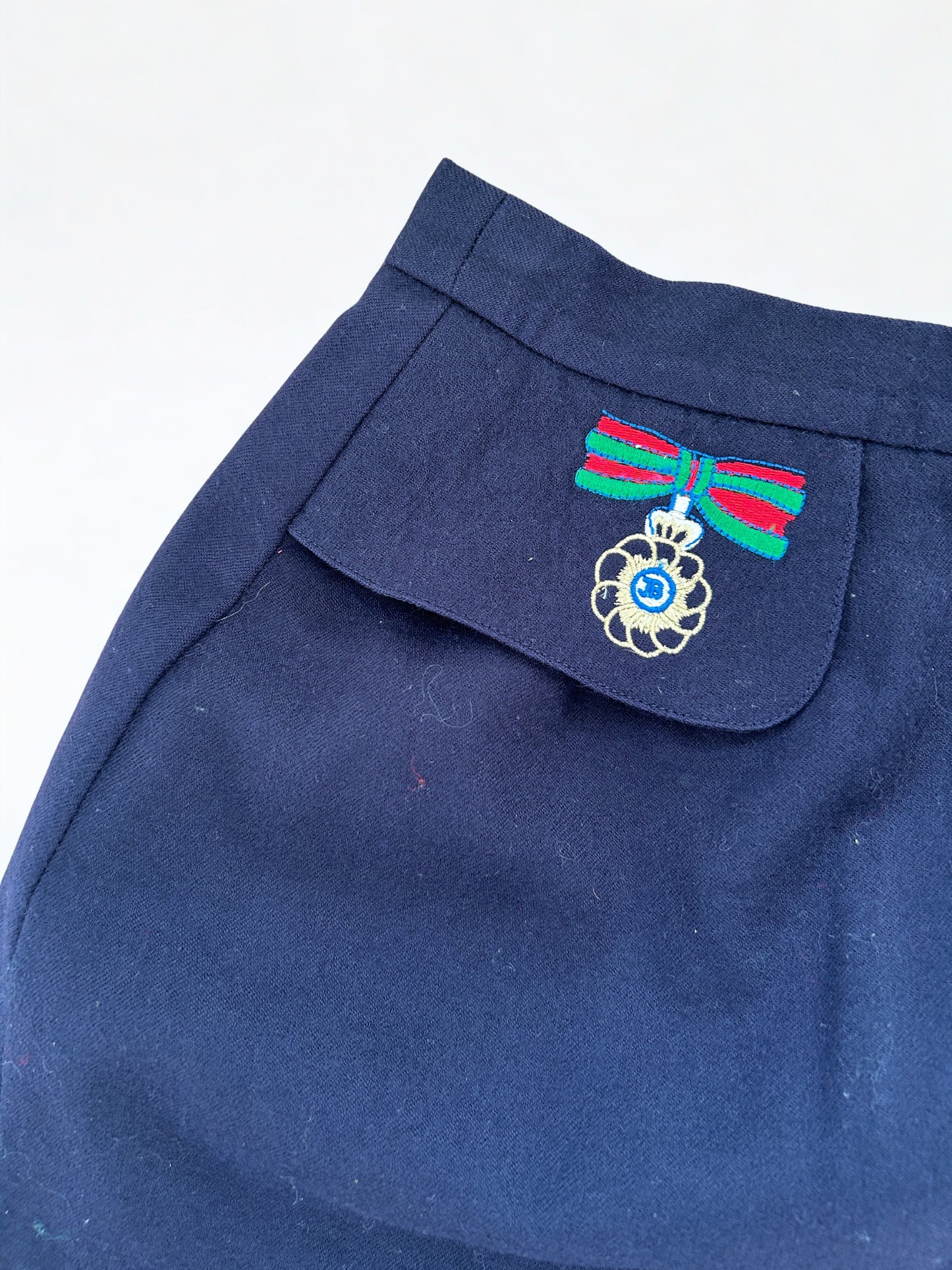 Jupe vintage pure laine bleu marine