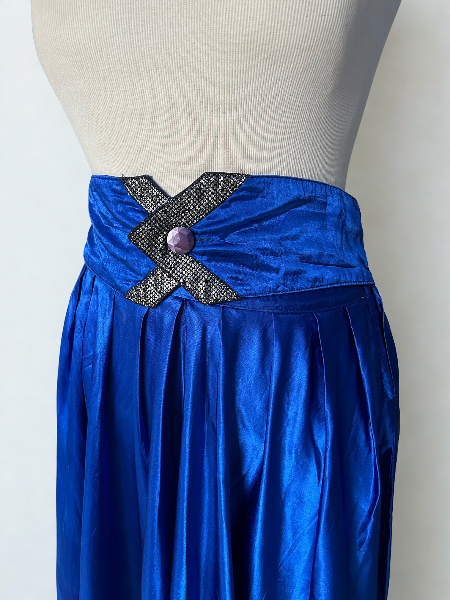 Jupe vintage bleu électrique taille haute – Made in France