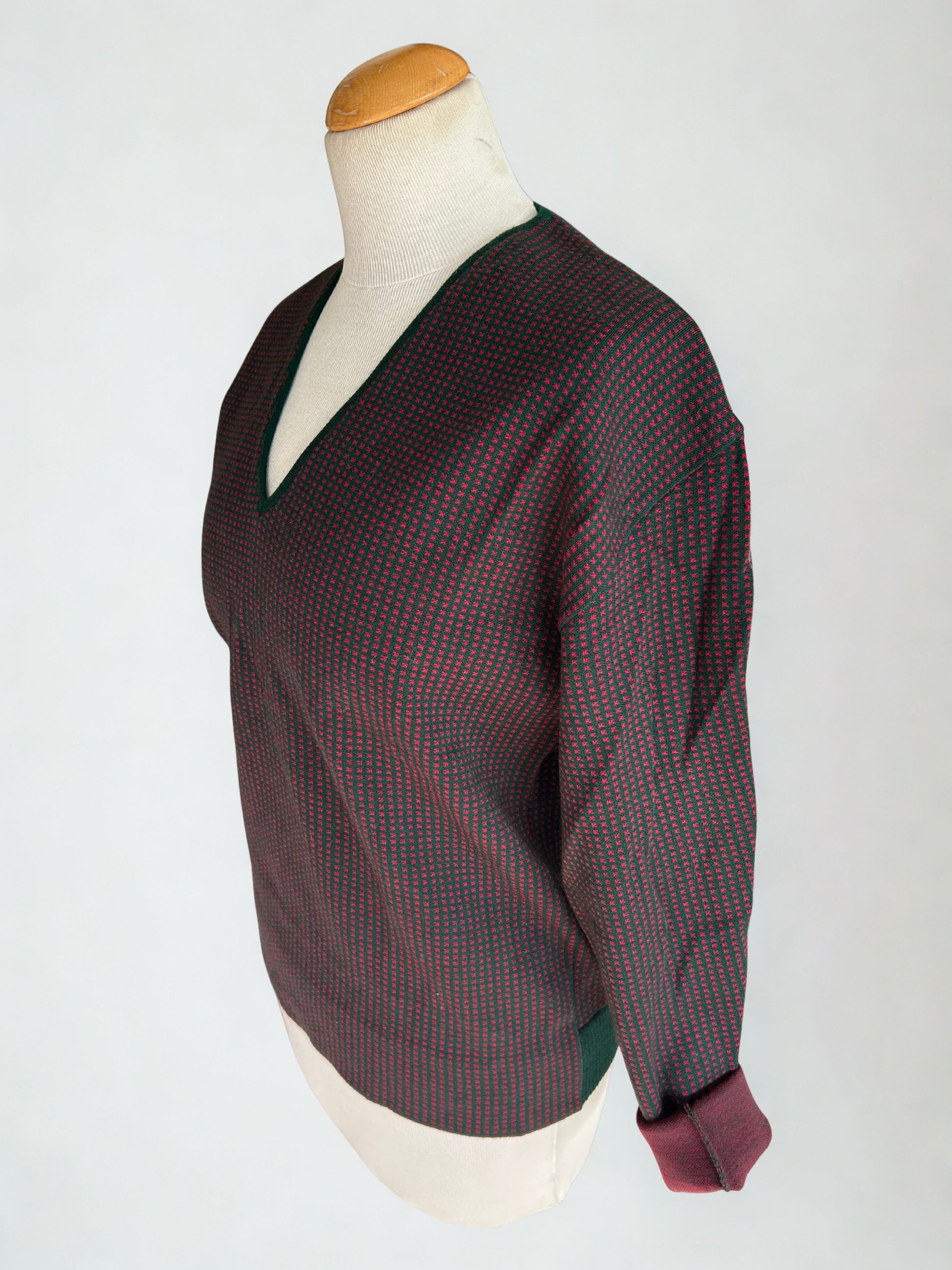 Pull vintage pure laine col V - friperie vintage la friperie vintage 25