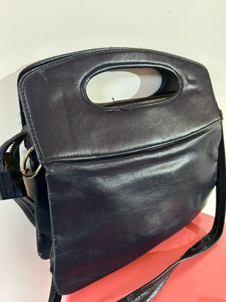 Sac à main vintage cuir bleu marine Lemaire-Gaigeard la friperie vintage 25