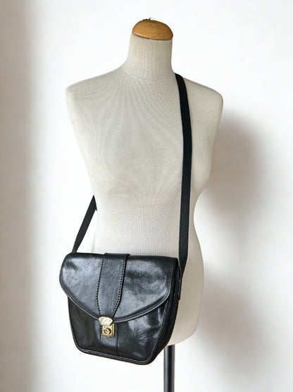 Sac vintage Audouin Paris – cuir noir – Made in France la friperie vintage 25