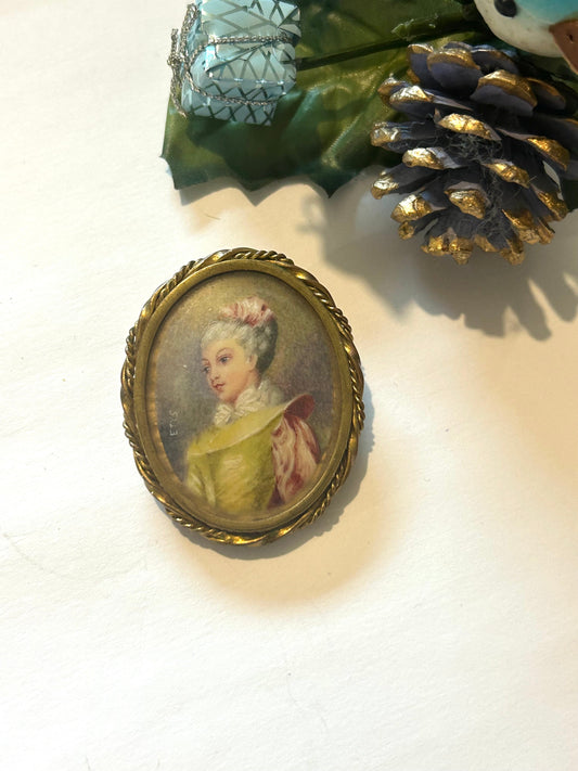 Broche vintage portait dame peint la friperie vintage 25