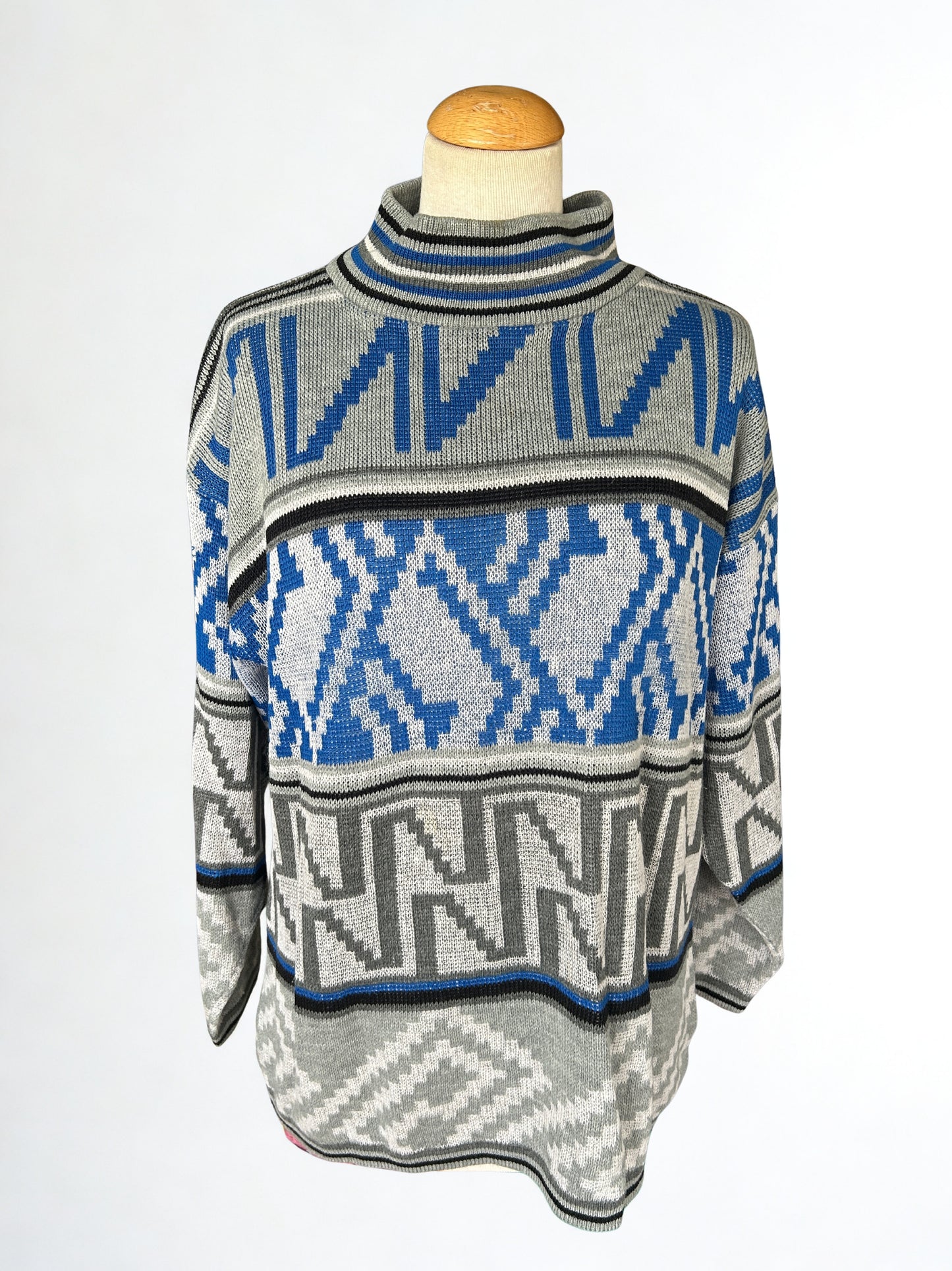 Pull vintage col montant motif gris bleu