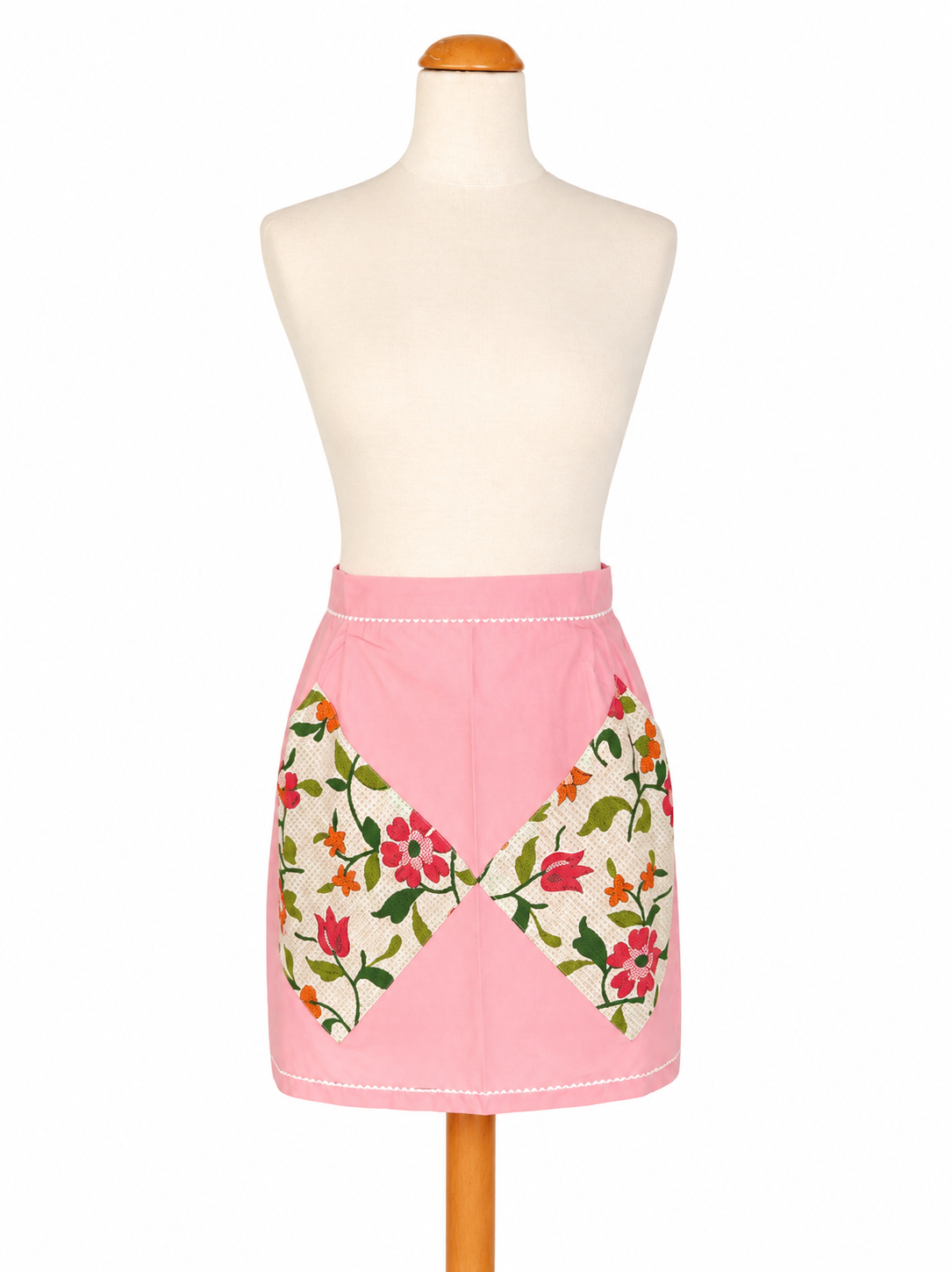 Tablier vintage rose poches fleuries 70’s