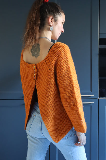 Pull orange fait main ouverture dos la friperie vintage 25