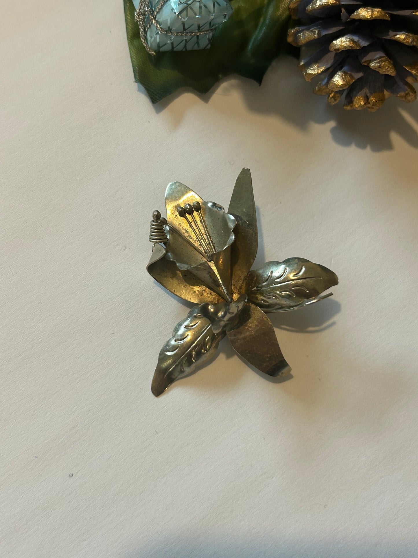 Broche fleur feuilles – Argentée – Vintage – Mexico la friperie vintage 25