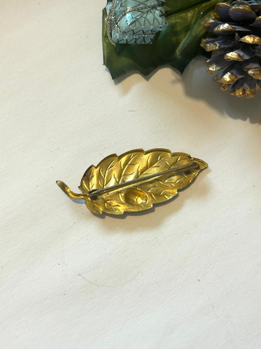 Broche vintage coccinelle et feuille la friperie vintage 25