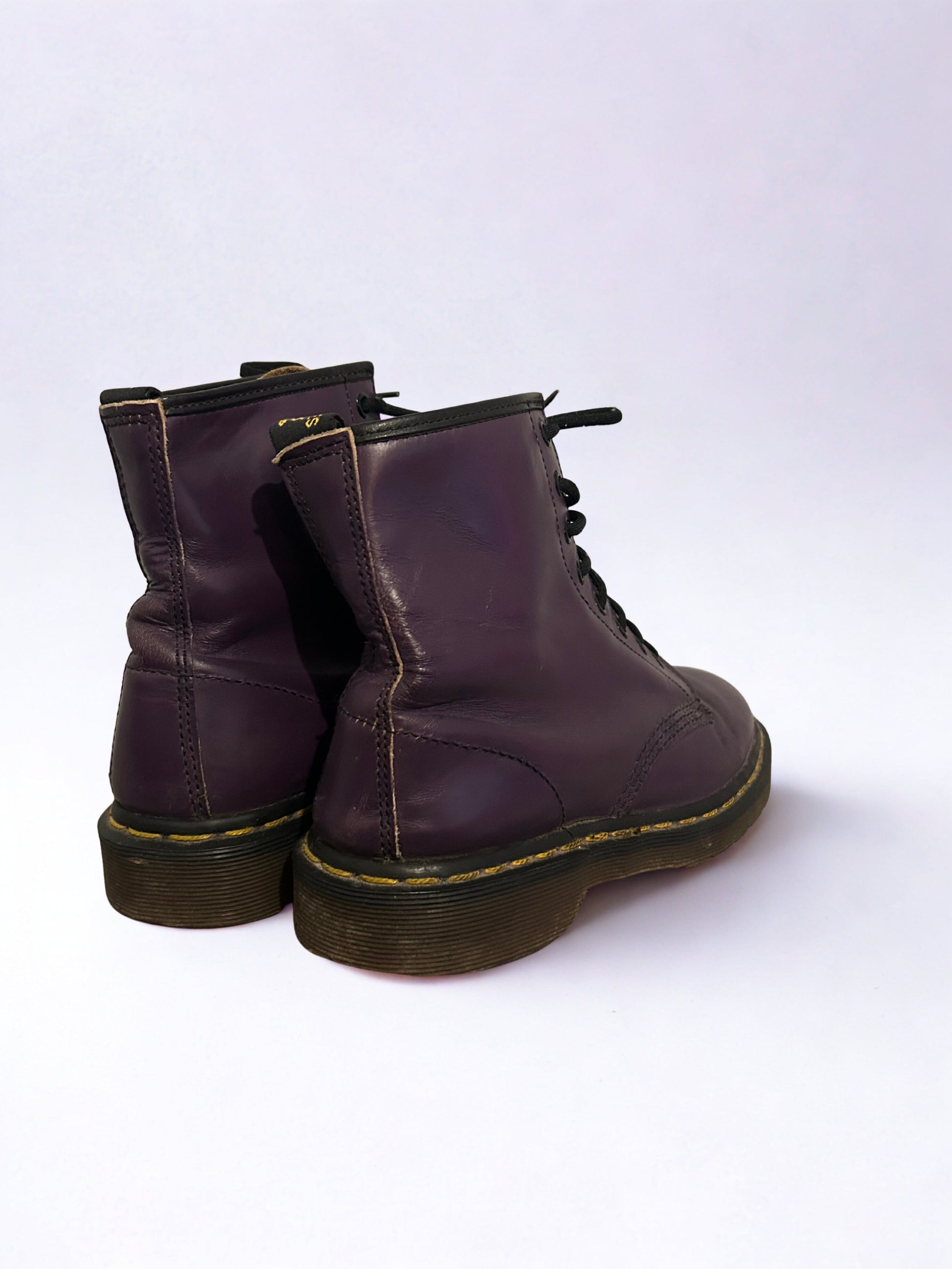 Dr Martens violette vintage made in England la friperie vintage 25