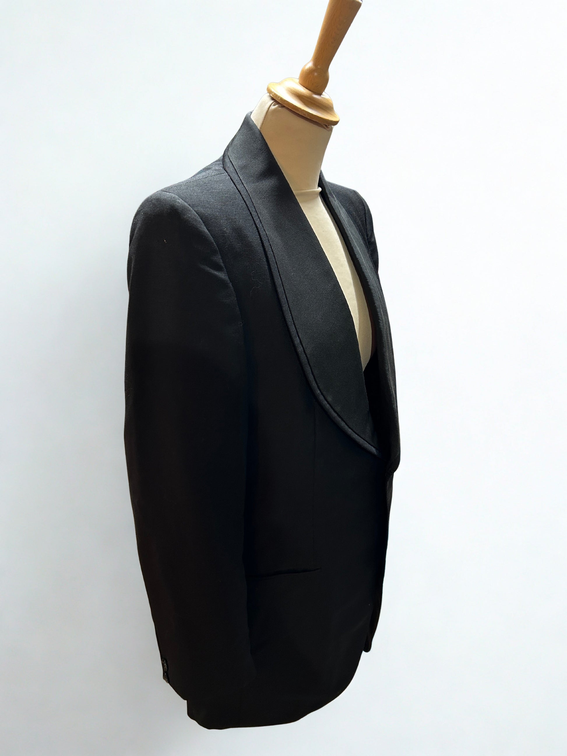 Blazer noir vintage  col châle 80’s la friperie vintage 25