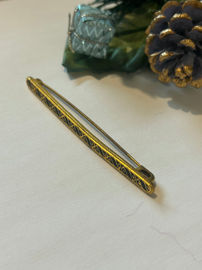 Broche vintage émaillée noire et or la friperie vintage 25