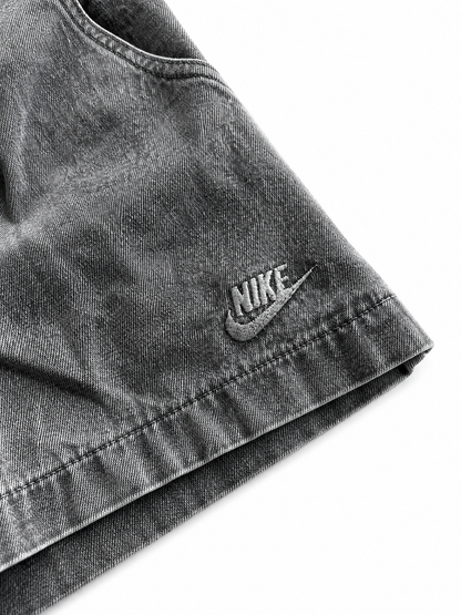Short jean Nike gris délavé vintage