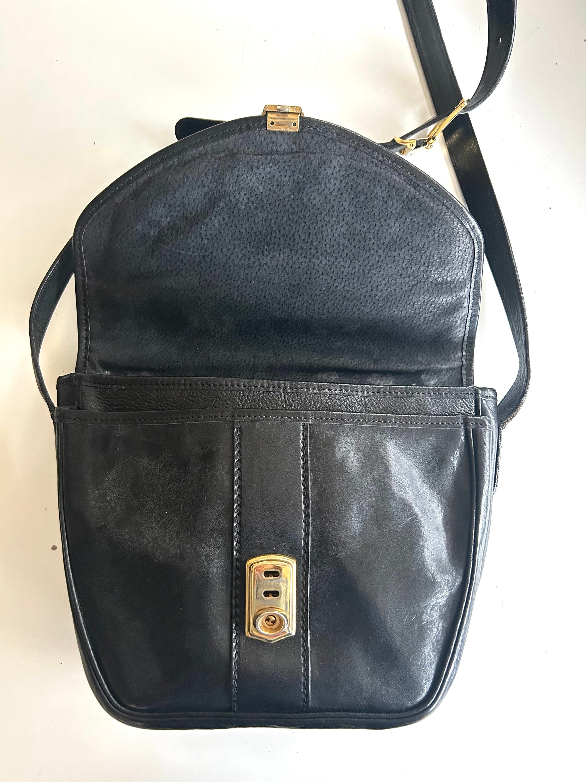 Sac vintage Audouin Paris – cuir noir – Made in France la friperie vintage 25
