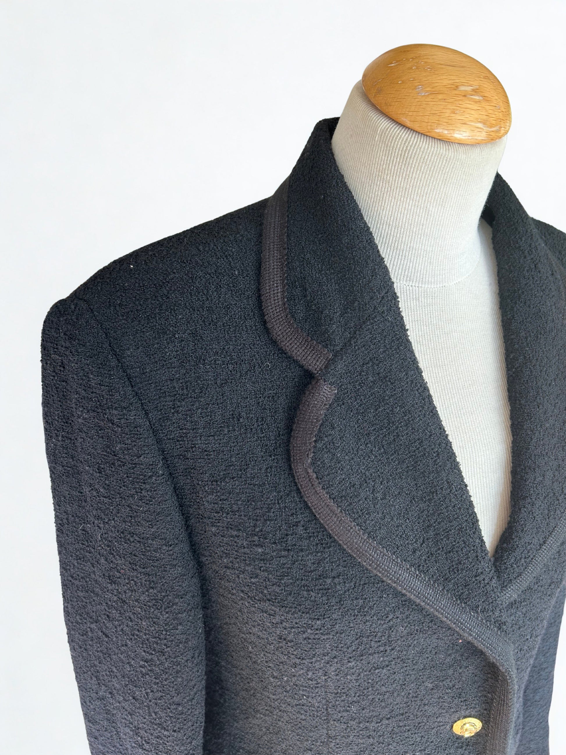 Veste blazer vintage noire laine la friperie vintage 25