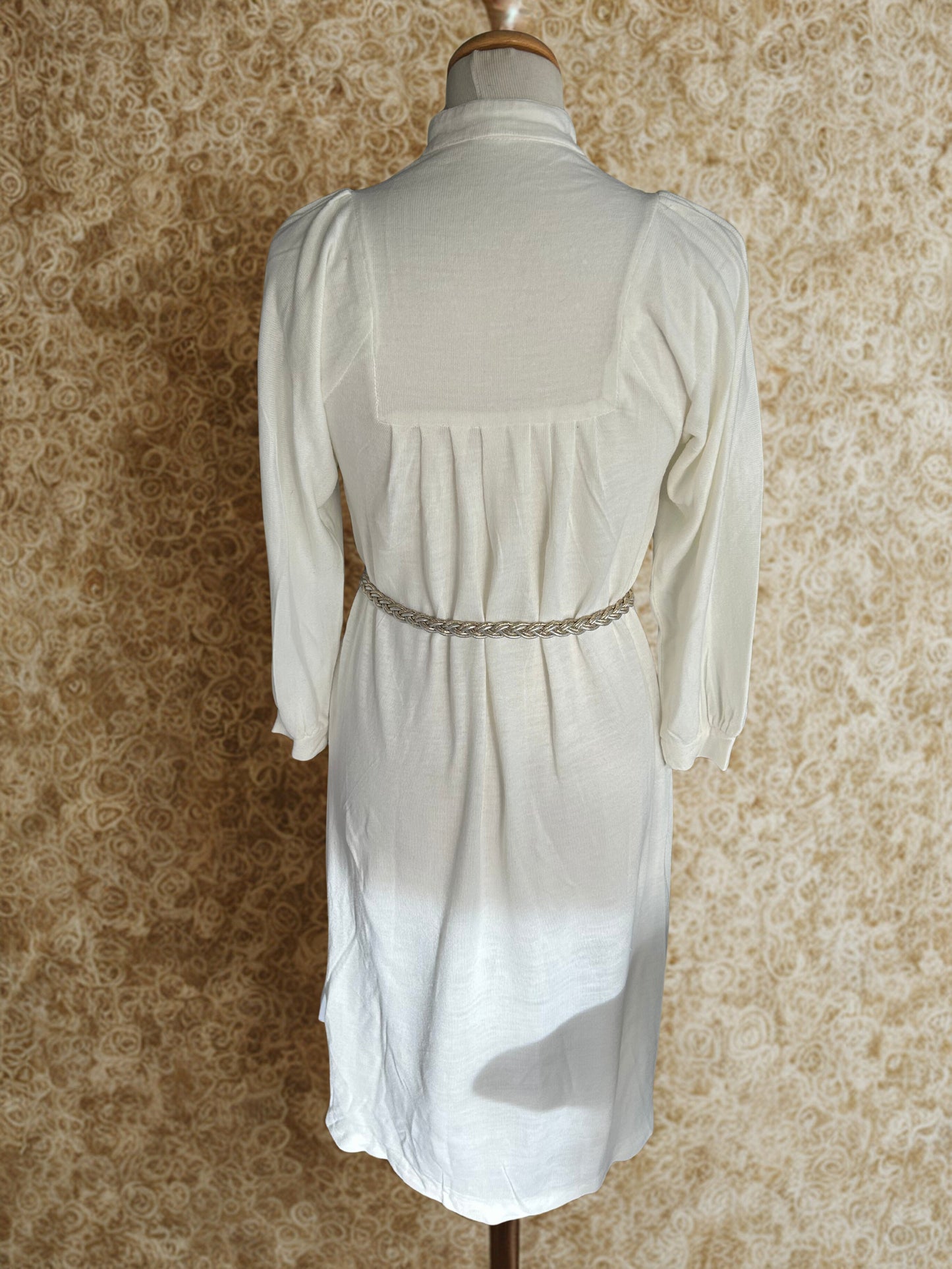 Robe blanche vintage bohème années 70 la friperie vintage 25