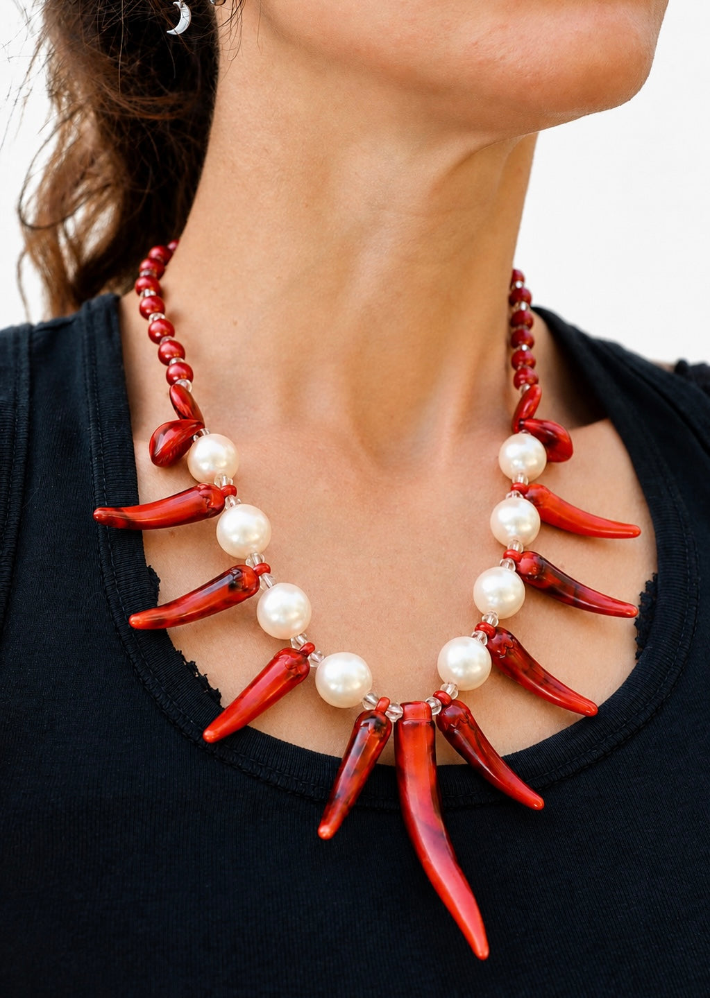 Collier vintage piments rouges et perles