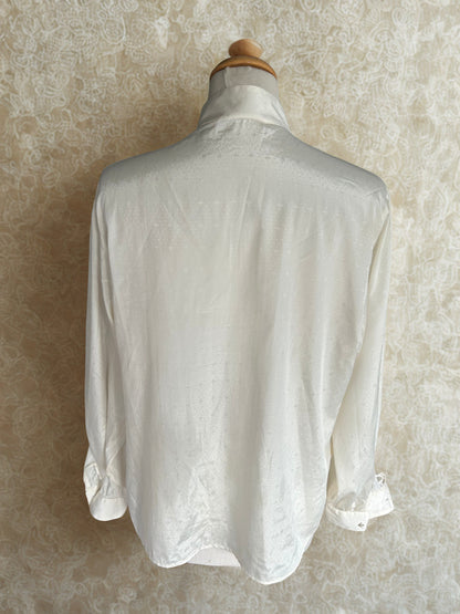 Chemisier lavallière blanc satiné la friperie vintage 25