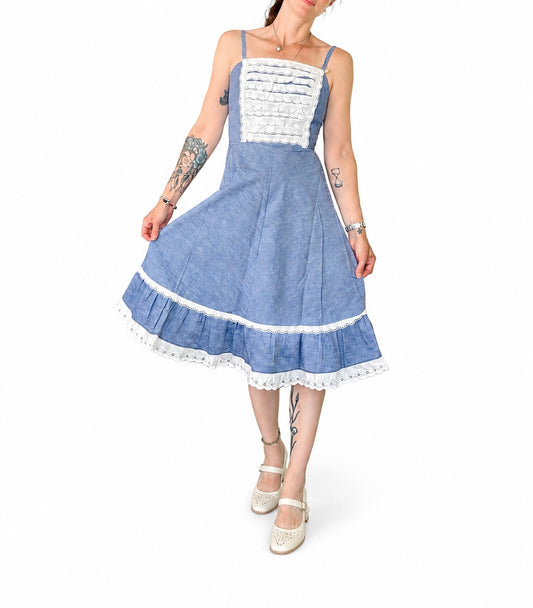 Robe vintage 70 bretelles et dentelles
