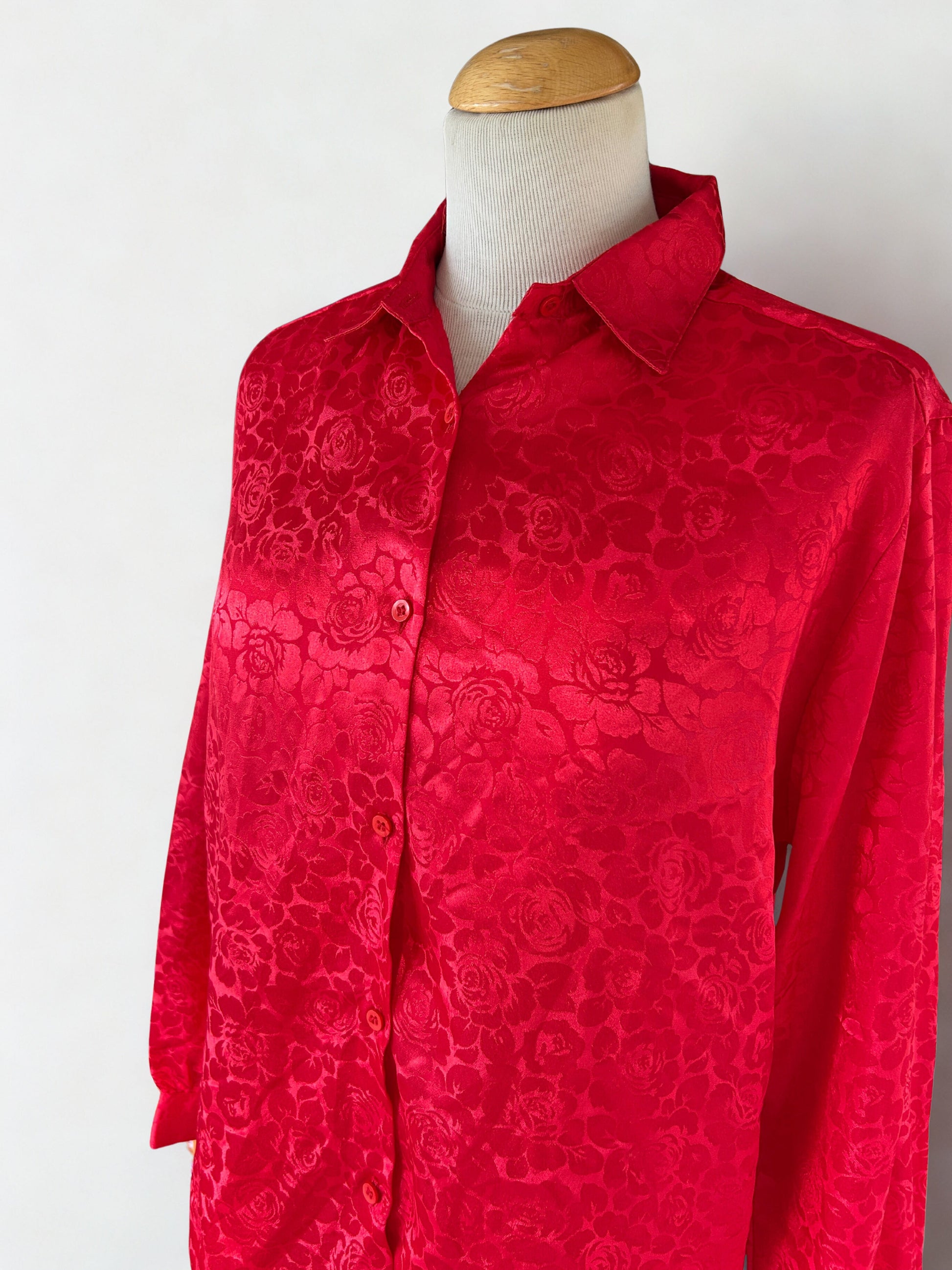 Chemisier vintage rouge jacquard floral la friperie vintage 25