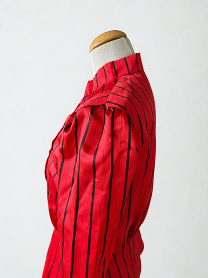 Chemisier vintage rouge rayé plastron