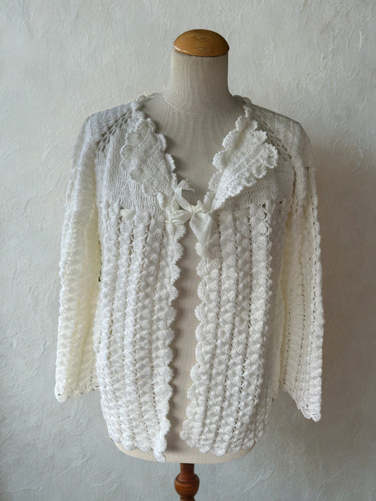 Gilet vintage blanc crochet fait main la friperie vintage 25