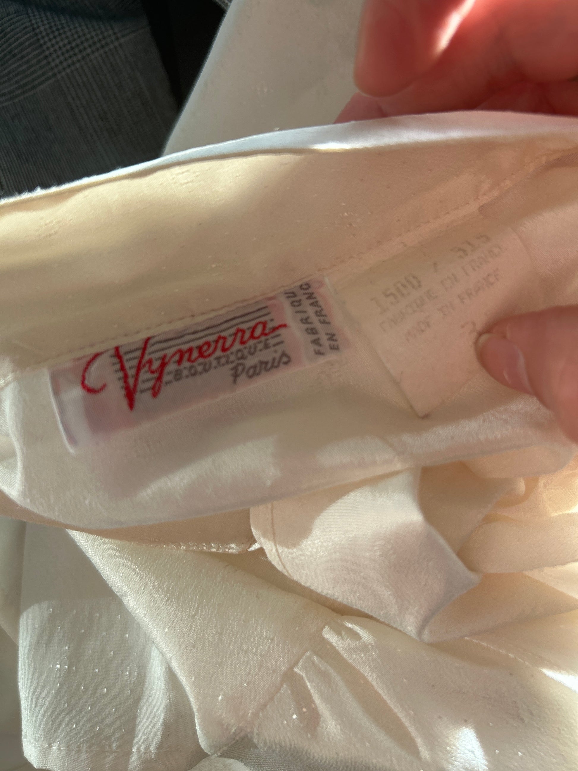 Chemisier lavallière blanc satiné la friperie vintage 25