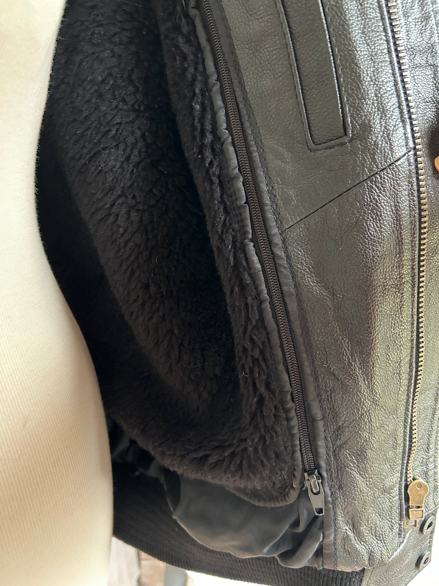 Blouson aviateur vintage cuir noir doublure amovible