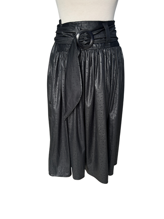 Jupe midi vintage noire en imitation cuir – taille haute