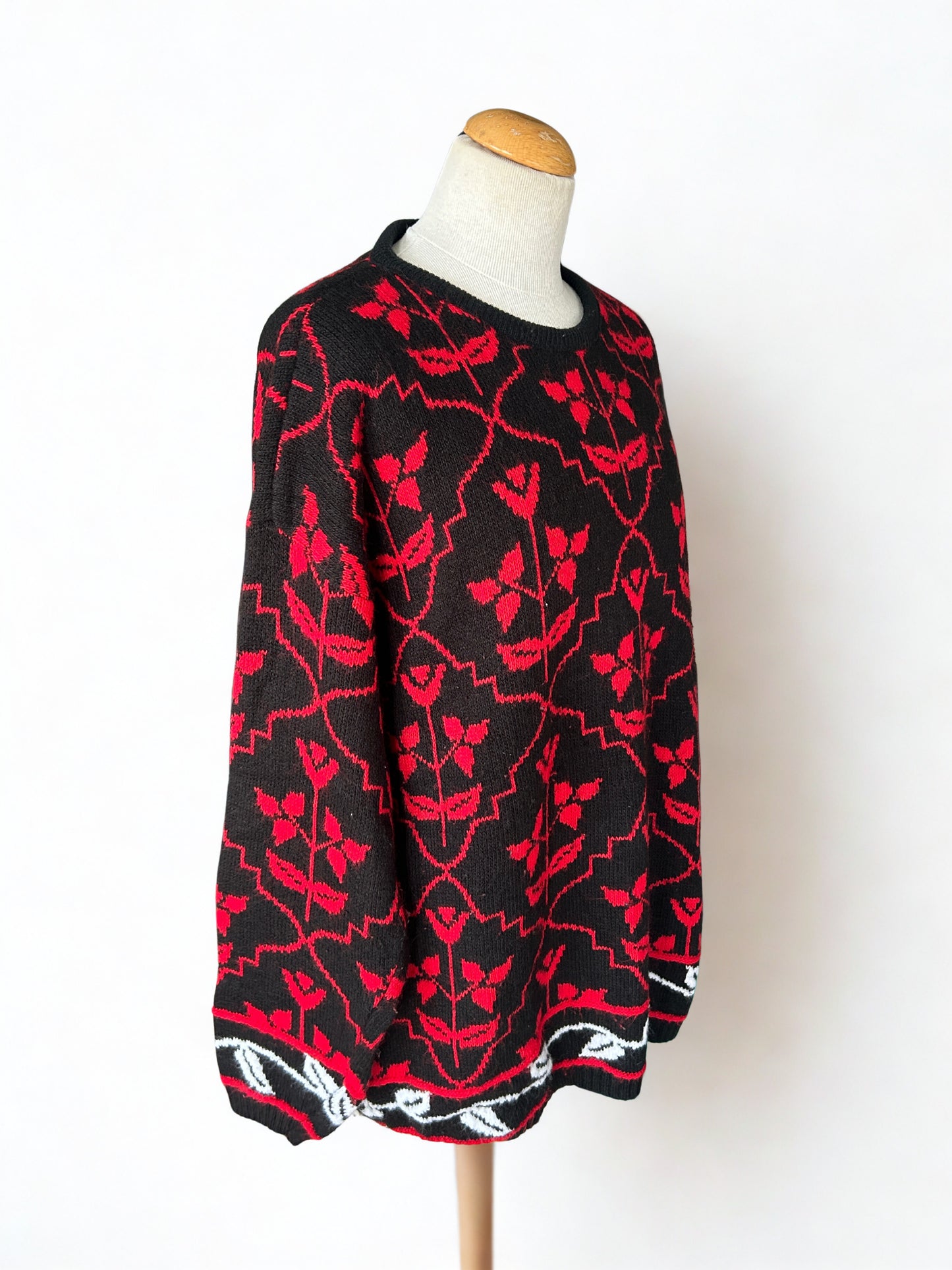 Pull long vintage noir et rouge – Worthington, Made in USA