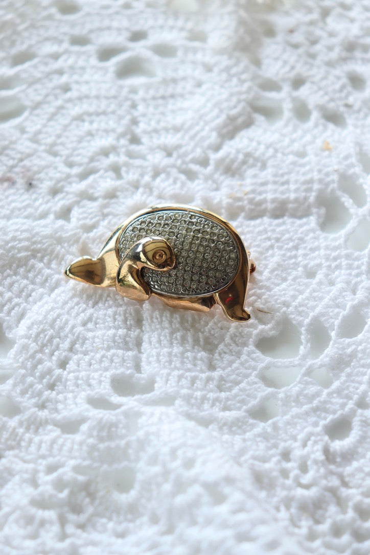 Broche tortue vintage métal doré et strass la friperie vintage 25