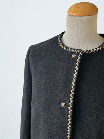 Veste vintage noire bordure dorée la friperie vintage 25