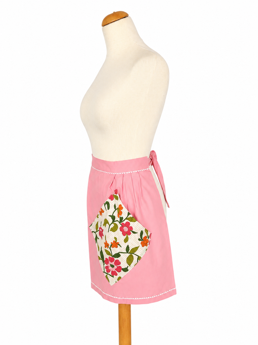 Tablier vintage rose poches fleuries 70’s