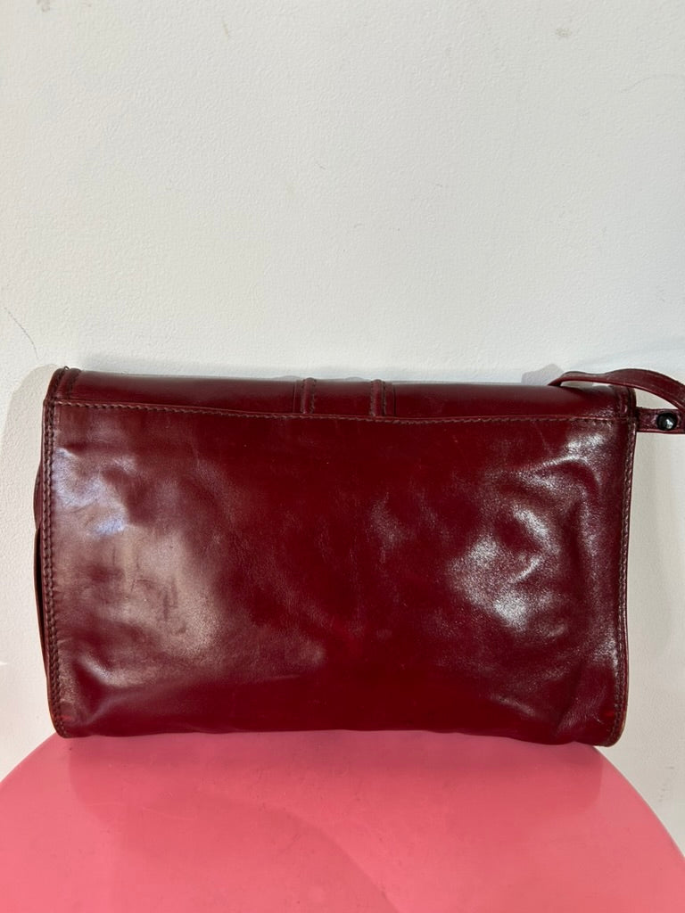 Sac pochette vintage cuir rouge foncé la friperie vintage 25