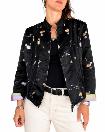 Veste noir kimono satiné et fleurs