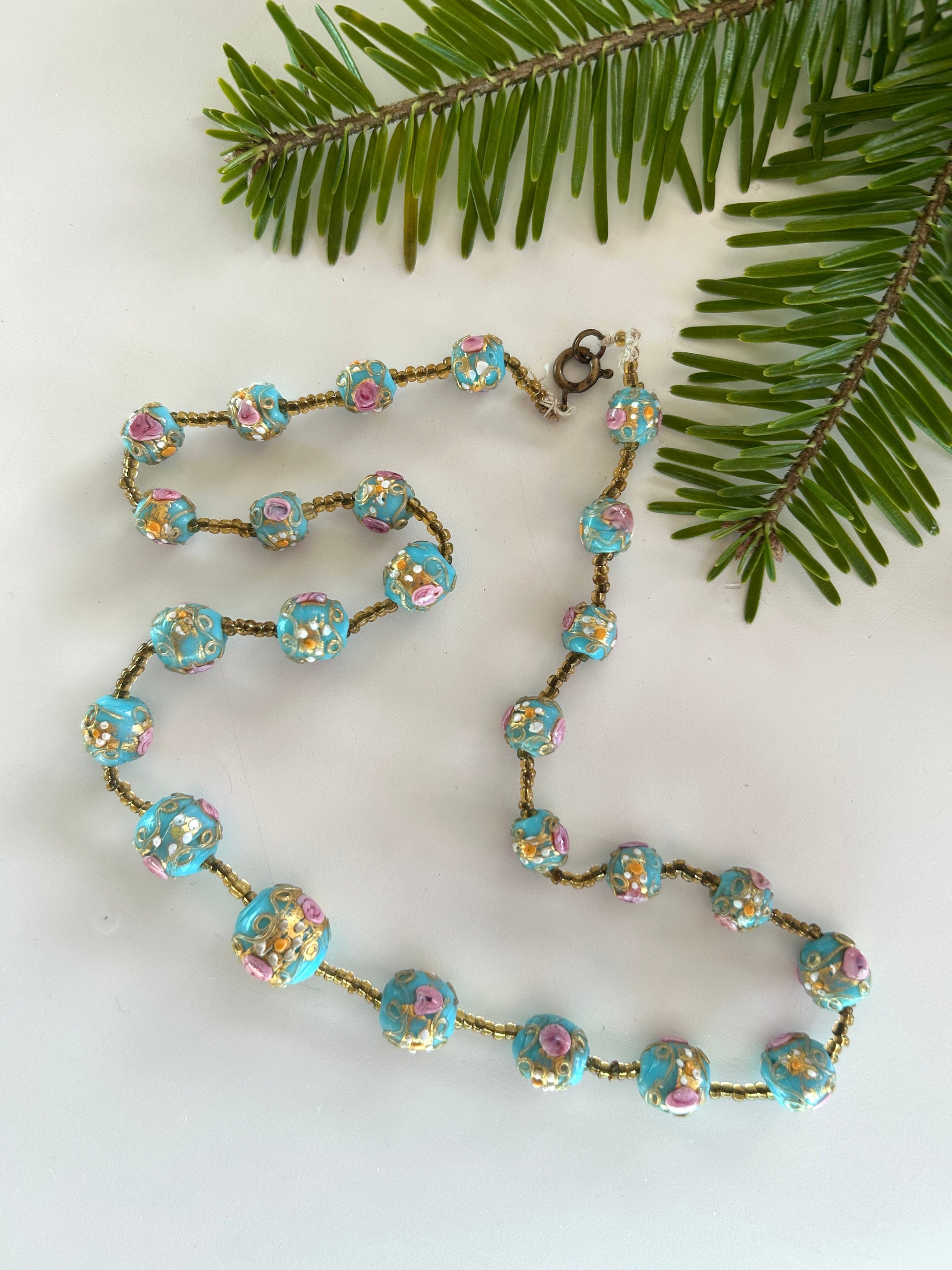 Collier vintage perles florales en verres la friperie vintage 25